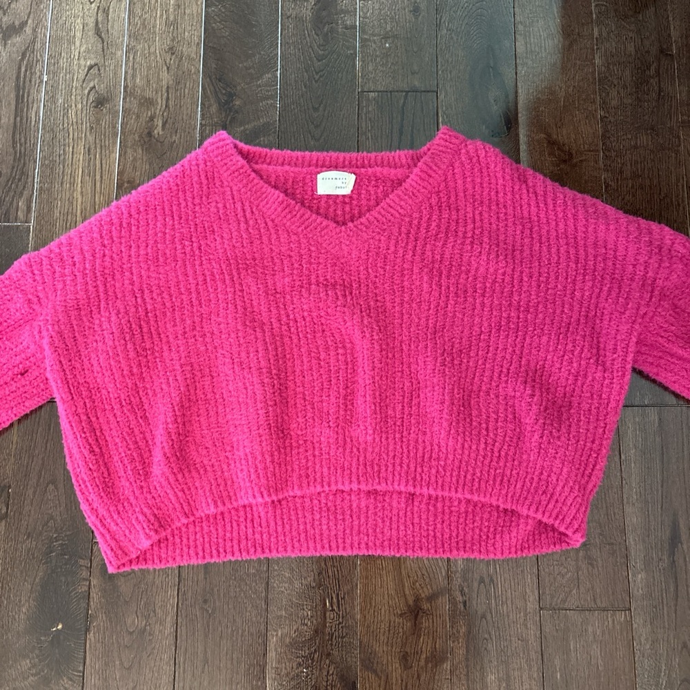 Dry Goods Pink V-Neck Sweater with Ribbed Knit